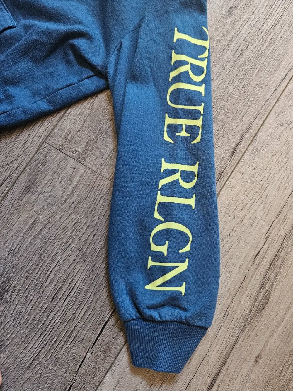 True Religion Brand Jeans Boys Medium 7-8 Blue Zip Up Spellout Hoodie Kids EUC - Picture 3 of 6